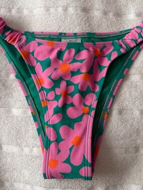 wild fable Bikini Bottoms Green with Pink Flowers